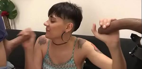  Before her DOUBLE PENETRATION, this teen sucks and gets these 2 cocks hard